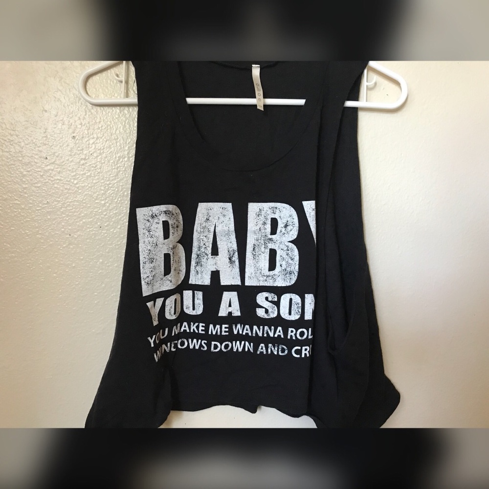 Black workout shirt with no sleeves (never worn)